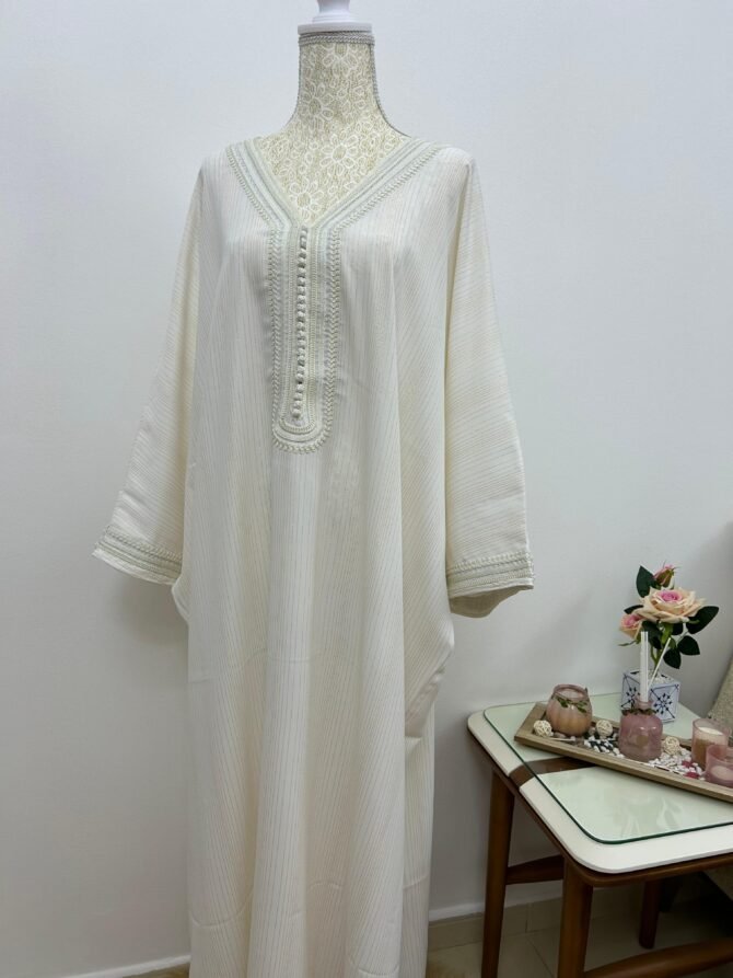 White Caftan Makhzani